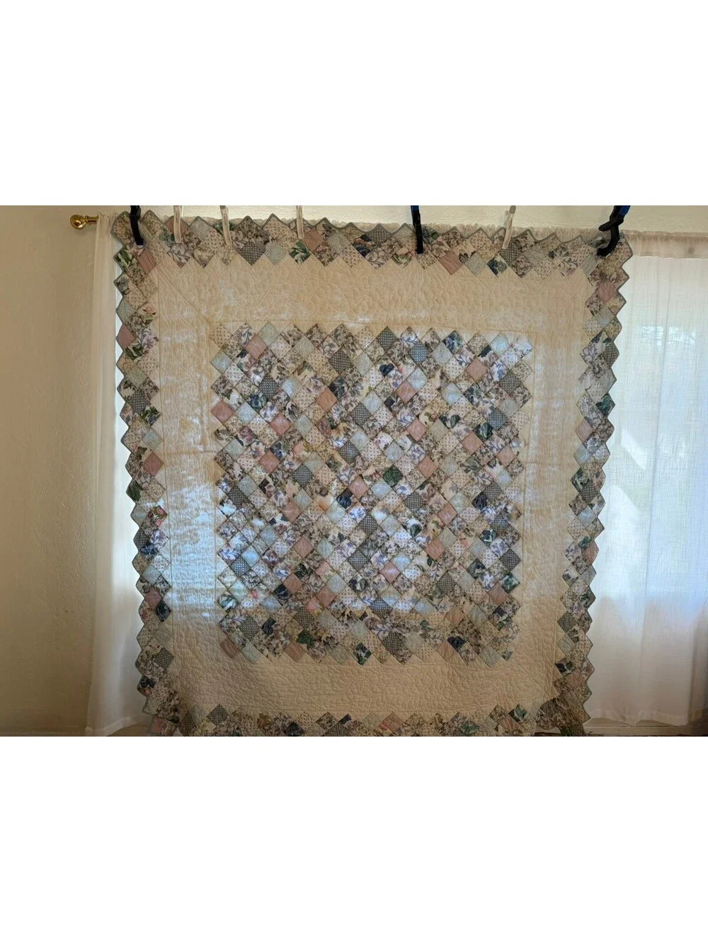 Vintage Impressions Patchwork Quilt Full Queen 80x82 w/ Matching Pillow Sham
